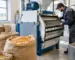 Moara electrică cu ciocănele folosită pentru măcinarea cerealelor și a porumbului